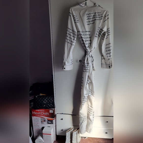 Casual script printed jumpsuit - Picture 8 of 12